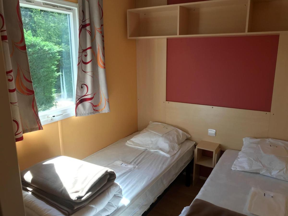 Team Holiday - Camping Le Balcon De Chartreuse Hotel Miribel-les-Echelles Exterior photo